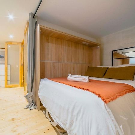 Appartement LOFT - Centre Ville - Plage - Halles - 3 ch 2 sdb à Biarritz Extérieur photo