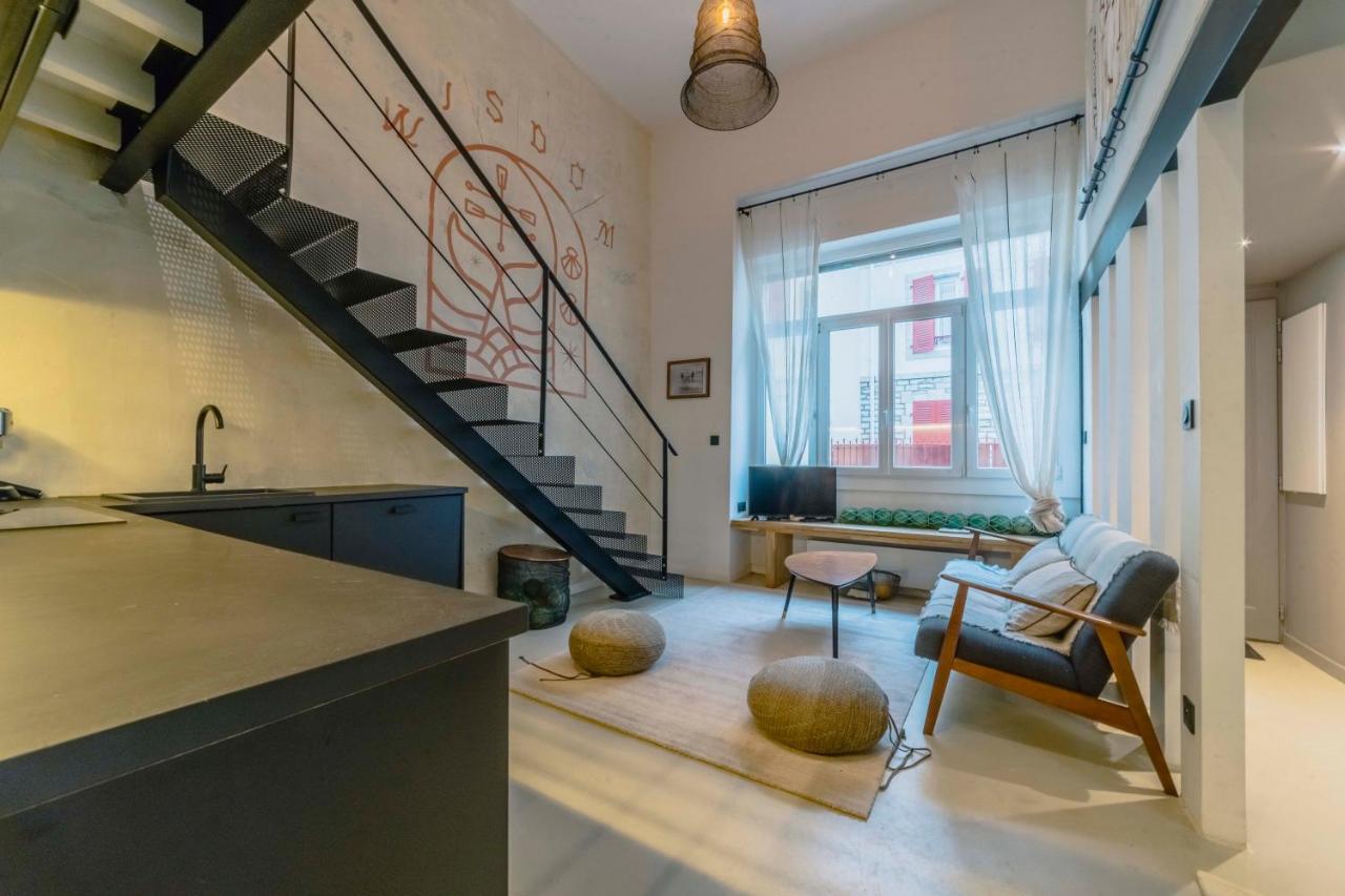 Appartement LOFT - Centre Ville - Plage - Halles - 3 ch 2 sdb à Biarritz Extérieur photo